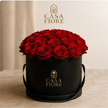 Casa Fiore Petite Red Roses Hatbox